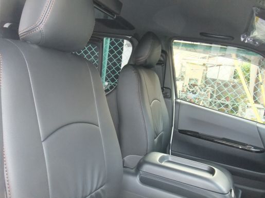 ハイエースバン_4