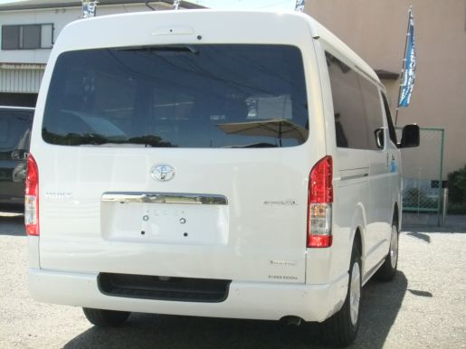 ハイエースバン_8